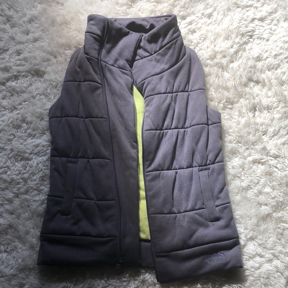 North Face Vest - Picture 1 of 3